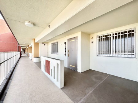 ���ց@�v���C�x�[�g�����錺�փ|�[�`