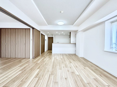 ���̑����ρ@�Ƒ������R�ƏW�܂�e���̃X�y�[�X�ɂȂ肻��