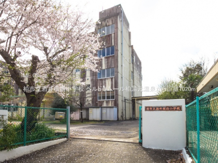 ���ӊ��@���w�Z 1020m ���s�����䍪�����w�Z