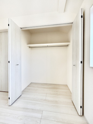 ���[�@�S�����N���[�[�b�g�t��