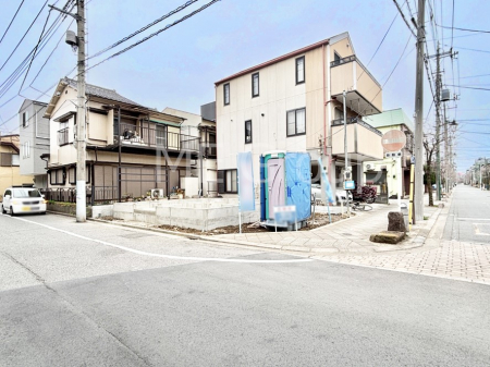 �@�����Ɍ������Ȃ����ԃX�y�[�X�B