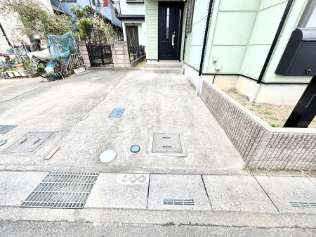 �@�����Ɍ������Ȃ����ԃX�y�[�X�B