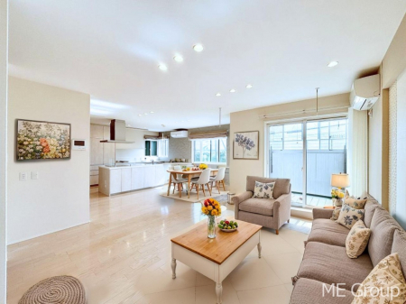 ���r���O�@���Ƒ��̓��₩�Șb�����ŕ�܂�閾�邢�Q�K���r���O  ���Ƌ��CG�ł�