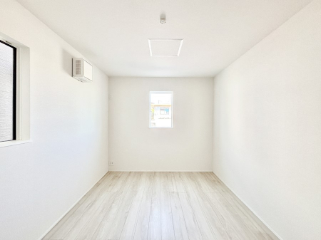 ���̑����ρ@�i�`�������ȃt���[�����O�͂ǂ�ȃC���e���A�ɂ��}�b�`�B  �@