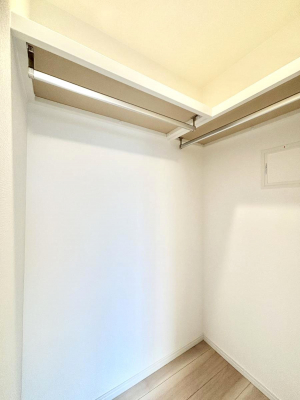 ���̑��@�E�H�[�N�C���N���[�[�b�g�̂���Z�܂��ŃX�b�L�����K�Ȑ�����