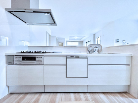 �L�b�`���@�������������I�ɁA�y�����I�V�X�e���L�b�`��  