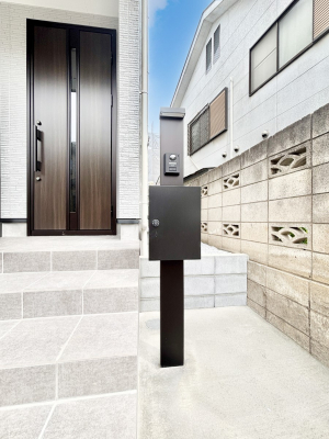 ���̑��@�V���v���f�U�C���̃|�X�g�B