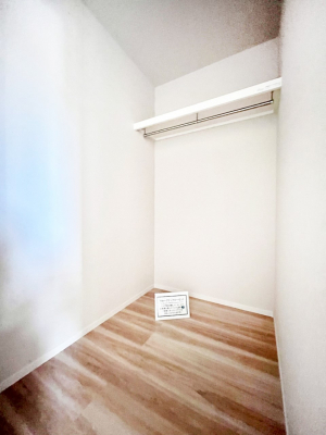 ���̑��@�E�H�[�N�C���N���[�[�b�g�̂���Z�܂��ŃX�b�L�����K�Ȑ�����