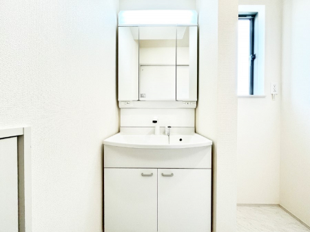 ���ʑ�E���ʏ��@���[�͂Ƌ@�\���ɗD�ꂽ���ʉ��ϑ�