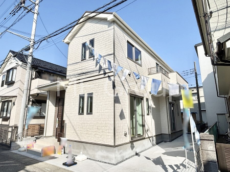 ���n�O�ώʐ^�@�����Ղ�̗z���ƊJ�����ɕ�܂�閾�邢�Z�܂�