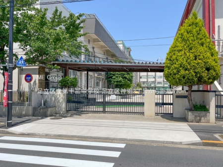 ���ӊ��@���w�Z 670m �����旧��\�O���w�Z