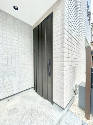 ���ց@��؂ȉƑ��A���q���o�}���錺�ցB