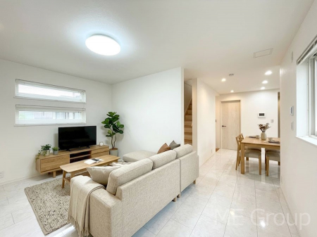 ���r���O�@���Ƒ��̓��₩�Șb�����ŕ�܂�閾�邢���r���O  ���Ƌ��CG�ł�