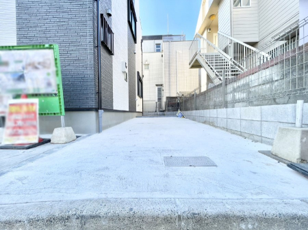 �@�����Ɍ������Ȃ����ԃX�y�[�X�B