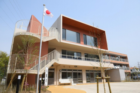 ���ӊ��@�c�t���E�ۈ牀 300m �i�[�T���[�X�N�[�������ݐV����