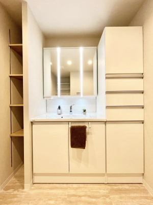 ���ʑ�E���ʏ��@������������ʉ��ώ��Œ��̐g�x�x�����K  