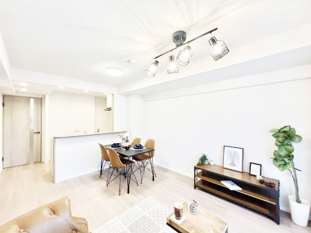 ���̑����ρ@�Ƒ������R�ƏW�܂�e���̃X�y�[�X�ɂȂ肻��