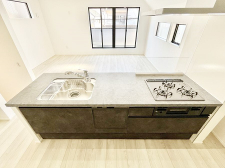 �L�b�`���@�������������I�ɁA�y�����I�V�X�e���L�b�`��