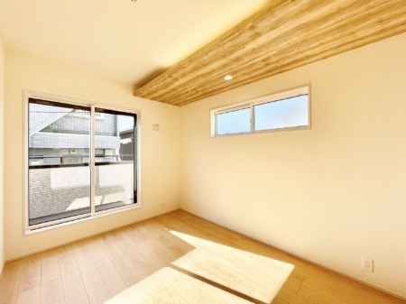 ���̑����ρ@���邢�o���R�j�[�T�C�h�ɗm����ݒu�B�ڊo�߂̗ǂ��Q���ɁB