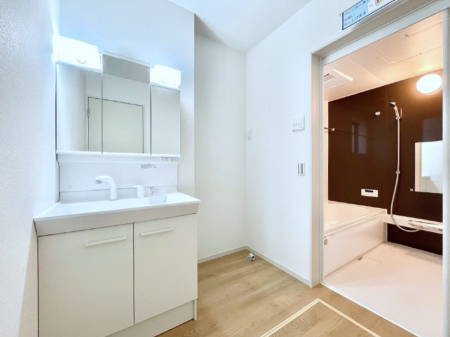 ���̑��@�������̂�����K��Ԃł��B�����̐g�x�x���C�����ǂ����g�������܂��B 