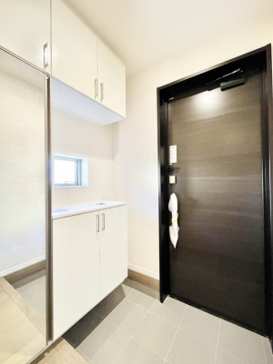 ���ց@����I�𗘗p���āA���z�������������q�l�������ĂȂ��ł��܂��B