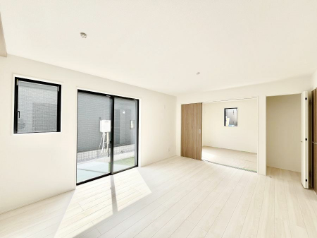 ���̑����ρ@�Ƒ������R�ƏW�܂�e���̃X�y�[�X�ɂȂ肻���@