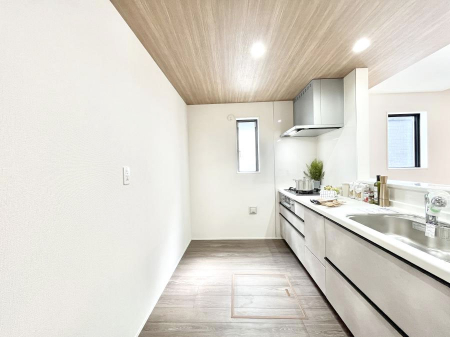 �L�b�`���@��Ƃ肠��L�b�`���ł͂��Ƒ��Ɗy�������������ł��܂��B