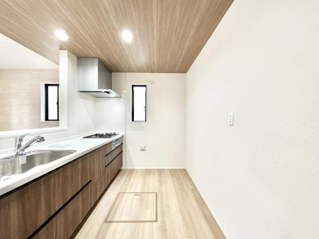 �L�b�`���@��Ƃ肠��L�b�`���ł͂��Ƒ��Ɗy�������������ł��܂��B