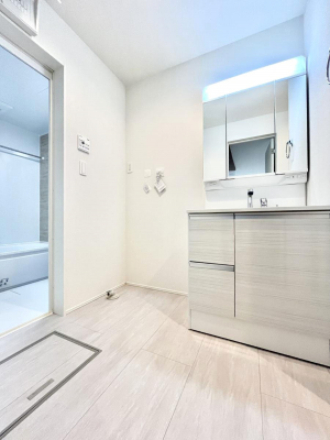 ���̑��@�������̂�����K��Ԃł��B�����̐g�x�x���C�����ǂ����g�������܂��B 