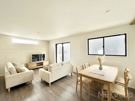 ���r���O�@���Ƒ��̓��₩�Șb�����ŕ�܂�閾�邢���r���O  ���Ƌ��CG�ł�