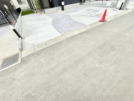 �@�����Ɍ������Ȃ����ԃX�y�[�X�B