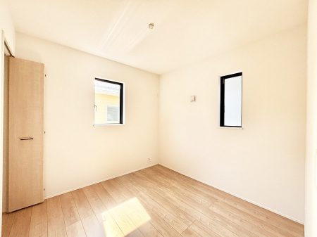 �q�������@�q�ǂ������ɂ҂�����̖��邢��ԁB