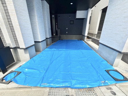 �@�����Ɍ������Ȃ����ԃX�y�[�X�B