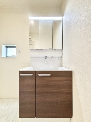 ���ʑ�E���ʏ��@�傫�����₷���O�ʋ��Ő�����������ʑ�́A�g�����Ȃ݃`�F�b�N�┧�̂������ɂ������߂ł��B 