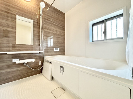 �����@����̔�����₷��؂ȃo�X�^�C���B�������Ƃ����C���y����Ŕ����Ƃ肽���ł��ˁI  