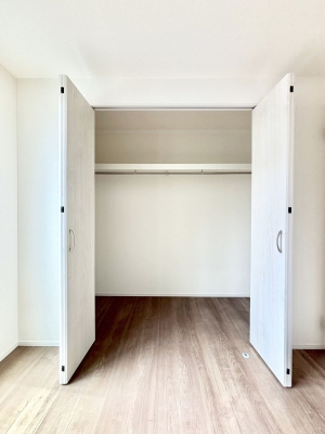 ���[�@�����Ղ�̎��[�X�y�[�X�ŉ��K�ɕ�点���� 