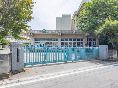 ���ӊ��@���w�Z 500m �{�㒬���S�Ԓ��w�Z