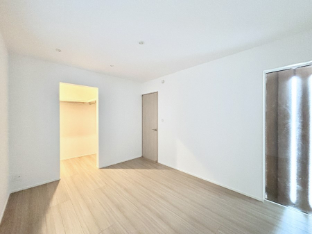 �q�������@�q�������ɂ��������߂Ȏ��[�X�y�[�X�����Ղ�̋���