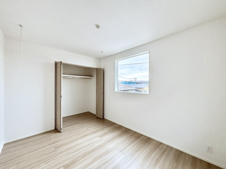 �q�������@�q�������ɂ��������߂Ȏ��[�X�y�[�X�����Ղ�̋���