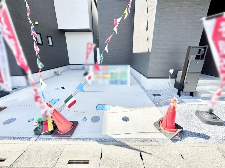 �@�����Ɍ������Ȃ����ԃX�y�[�X�B