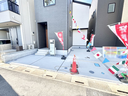 �@�����Ɍ������Ȃ����ԃX�y�[�X�B