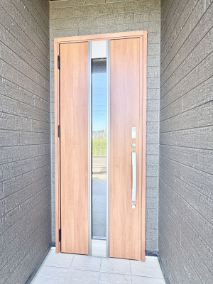 ���ց@��؂ȉƑ��A���q���o�}���錺�ցB