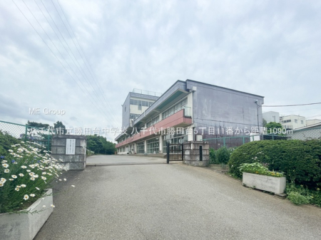 ���ӊ��@���w�Z 1090m �����s�����c�䒆�w�Z