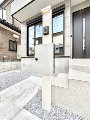 ���̑��@�V���v���f�U�C���̃|�X�g�B