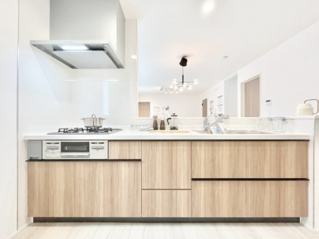 �L�b�`���@�������������I�ɁA�y�����I�V�X�e���L�b�`��  