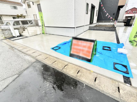 �@�����Ɍ������Ȃ����ԃX�y�[�X�B