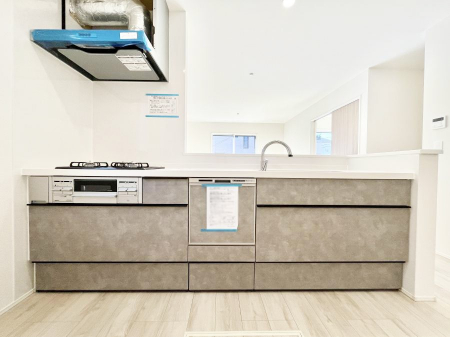 �L�b�`���@�������������I�ɁA�y�����I�V�X�e���L�b�`��