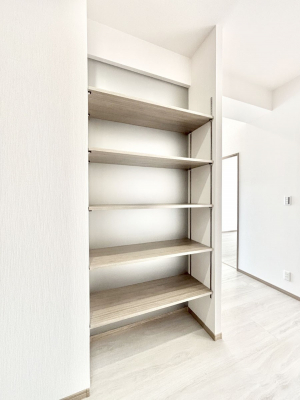 ���̑����ρ@�L�����[�B�|�������G�߂̏��������[���邱�Ƃ��ł��܂��B