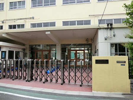 ���ӊ��@���w�Z 500m �r��旧��񋬓c���w�Z