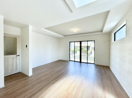 ���̑����ρ@�V���v���ȃf�U�C���Ȃ̂ŃC���e���A���l����̂��y���݂ł��ˁI